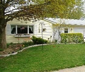 Cozy Ranch  in the heart of Berea!