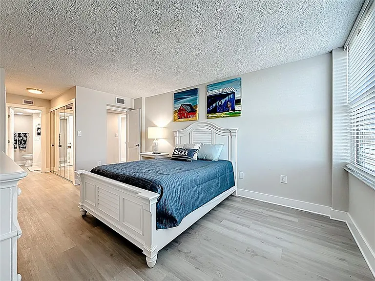 400 Island Way #1411 — Photo 25