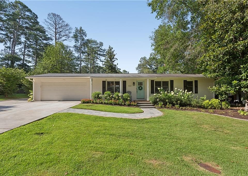 1st image of 2558 Sunny Ln SE