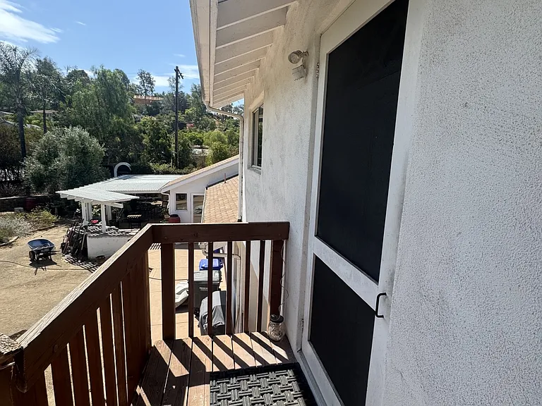 1330 York Dr #B — Photo 7
