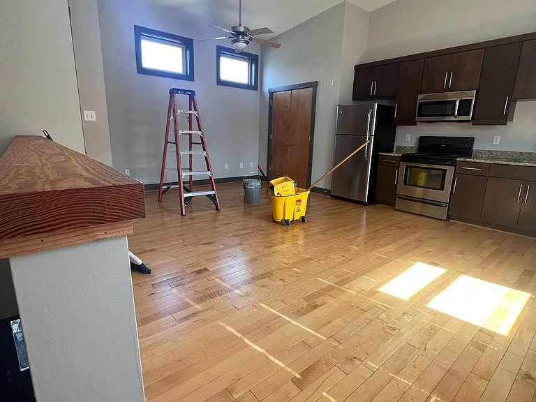 1125 Bainbridge St #15 — Photo 3
