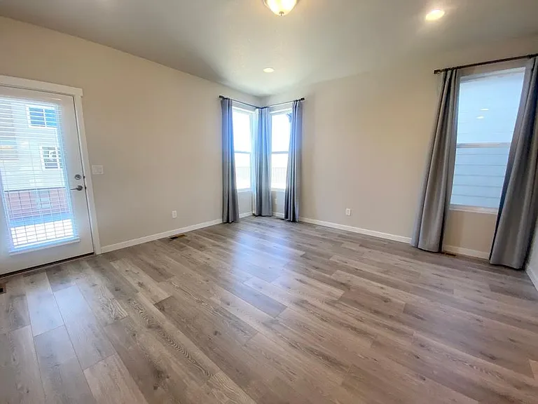 6855 Starry Night Ln — Photo 4