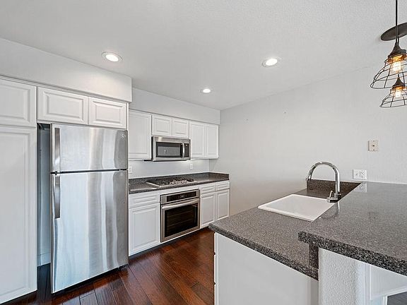 3rd image of 1332 De Haro St