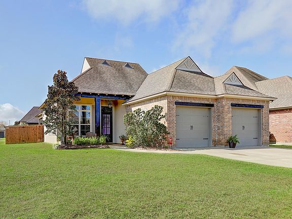 2nd image of 107 Clearwater Dr