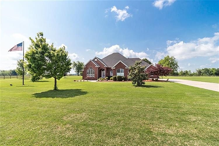 1st image of 2631 River Rock Cir