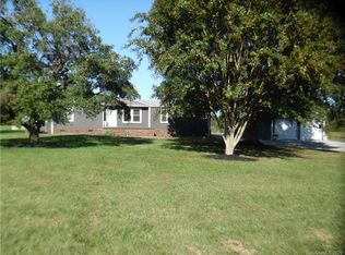 3828 Caldwell Rd, Newton, NC 28658