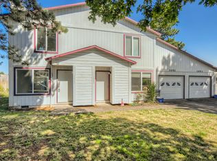 1053 Birchwood Dr, Oregon City, OR 97045