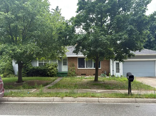 744 S Quarterline Rd, Muskegon, MI 49442