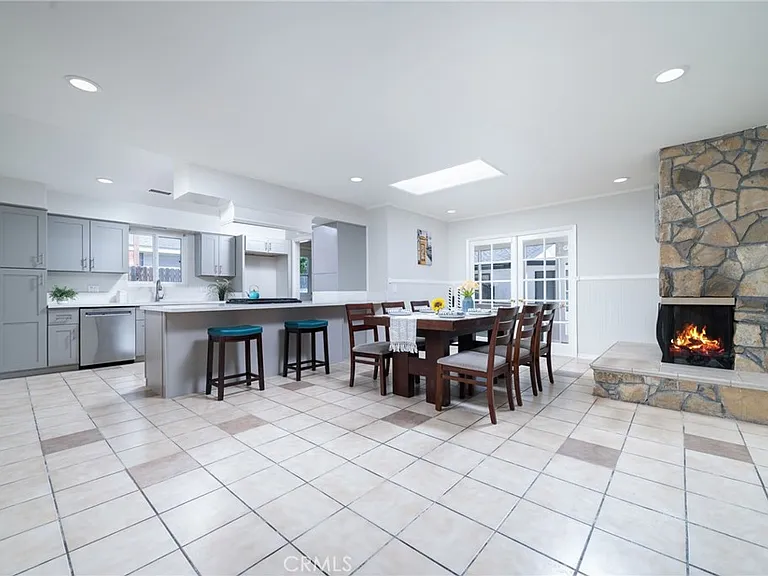 1032 E Buckboard Ave — Photo 5