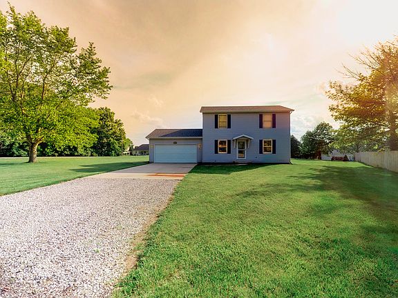 3rd image of 42 Yorkshire Dr