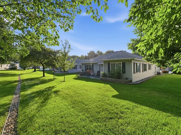 410 Fieldcrest Ln, Sartell, MN 56377