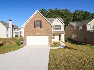 27 Black Diamond Dr, Fairburn, GA 30213