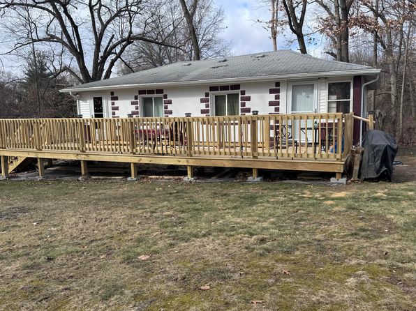 57993 Oak Park Rd, Three Rivers, MI 49093