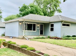 2428 Colorado Ave, Rockford, IL 61108
