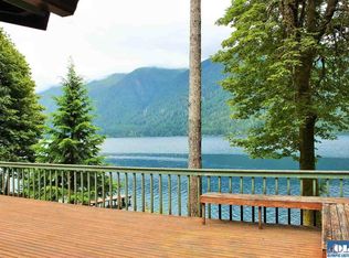 2404 Camp David Jr Rd, Port Angeles, WA 98363