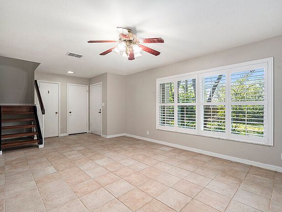 5th image of 14653 Pine Glen Cir