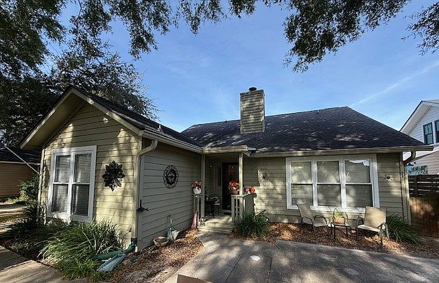 FRONT VIEW, SHAWOMET HOUSE