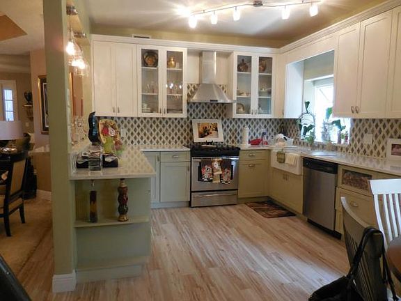 5th image of 11698 Briarwood Cir APT 2