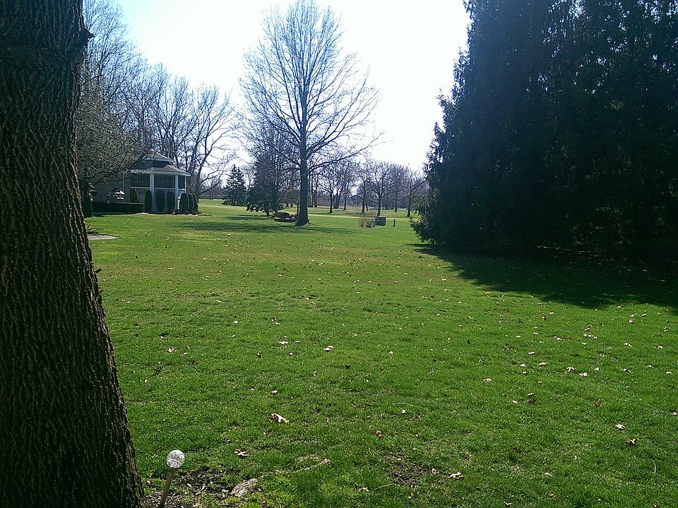 2nd image of 436 Wilderness Dr