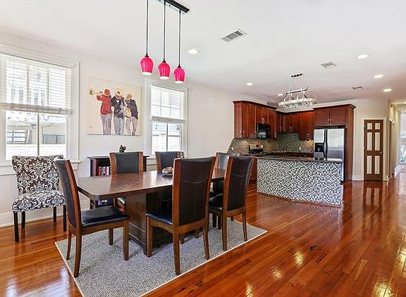 5th image of 3027 Jena St