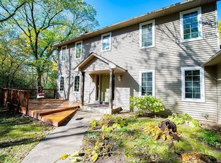 10017 Barnes Trl, Inver Grove Heights, MN 55077