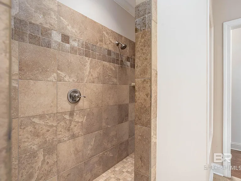 116 Chestnut Rdg — Photo 17