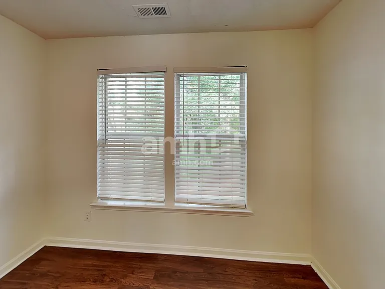 1106 Kerry Greens Dr — Photo 18