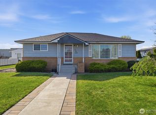 128 N Wehe Avenue, Pasco, WA 99301