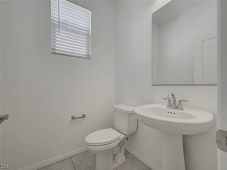 242 Freeport View Pl — Photo 6