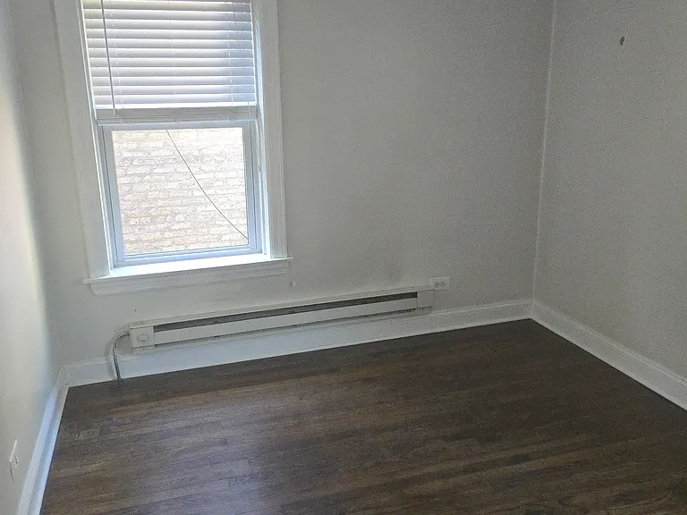 3819 N Greenview Ave #2 — Photo 9