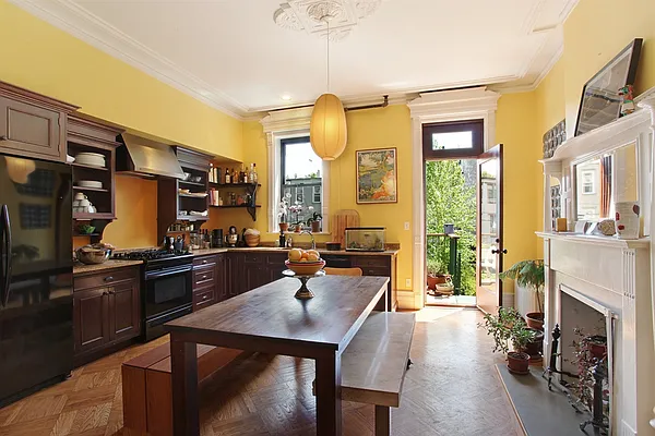 Rented by Corcoran | media 14
