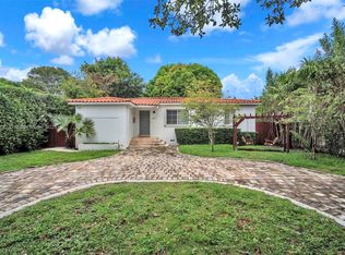 3671 SW 19th St, Miami, FL 33145