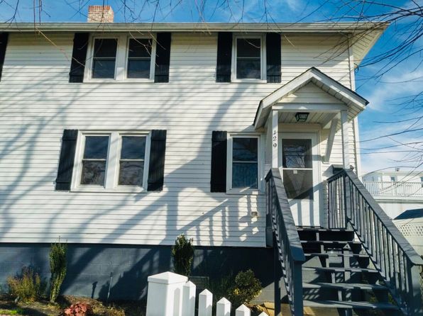 125 Sportsmans Ave FLOOR 1, Freeport, NY 11520