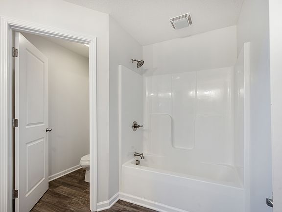 4th image of 3235 Truitt Path Ln