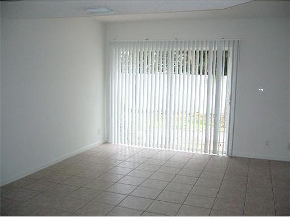 5th image of 1499 NW 94th Way