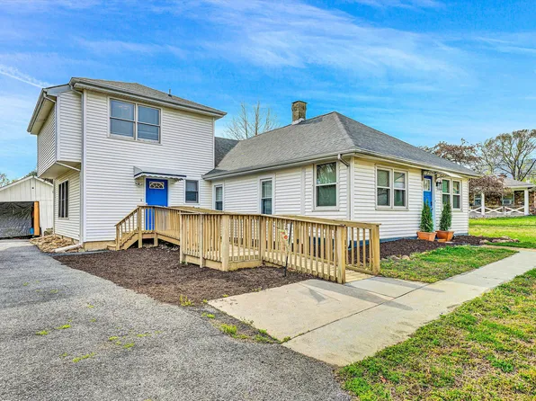 149 Butt Hollow Rd, Salem, VA 24153