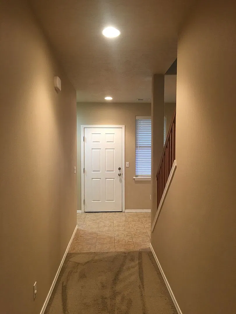 6308 Ochoco Ln — Photo 3