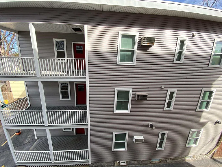 616 Union St #3 — Photo 4