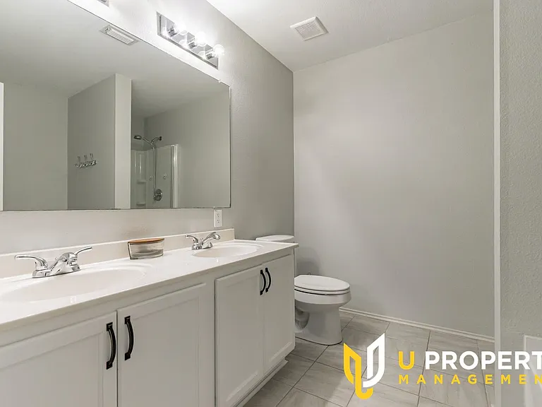 1515 Harvest Crossing Dr — Photo 18