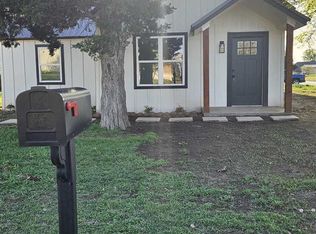 421 H St, Elgin, OK 73538