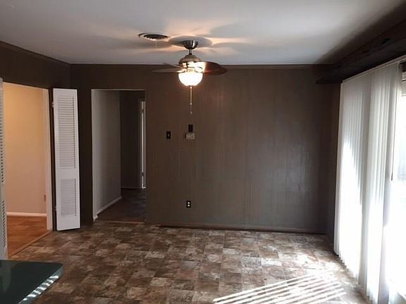 5th image of 11925 Sunland St