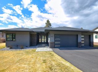 61535 Fargo Ln, Bend, OR 97702