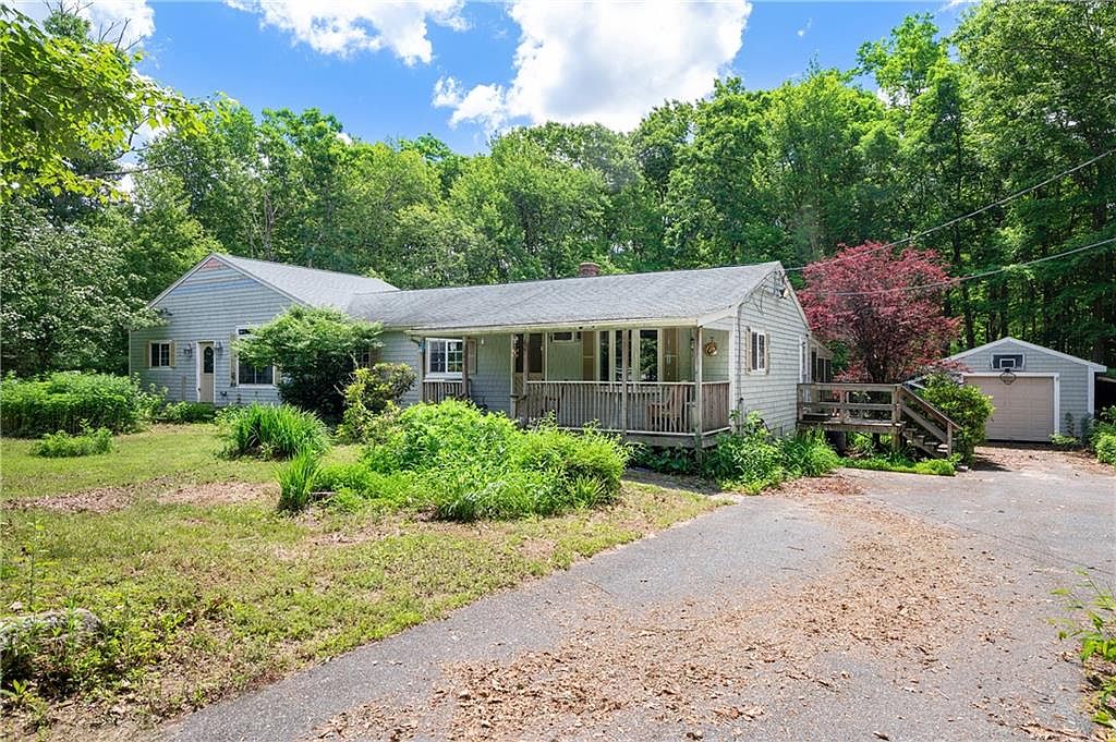346 Buck Hill Rd, Pascoag, RI 02859 Zillow