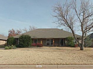 11124 Leaning Elm Rd, Oklahoma City, OK 73120