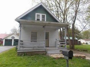 2 Crescent Ave, Lakewood, NY