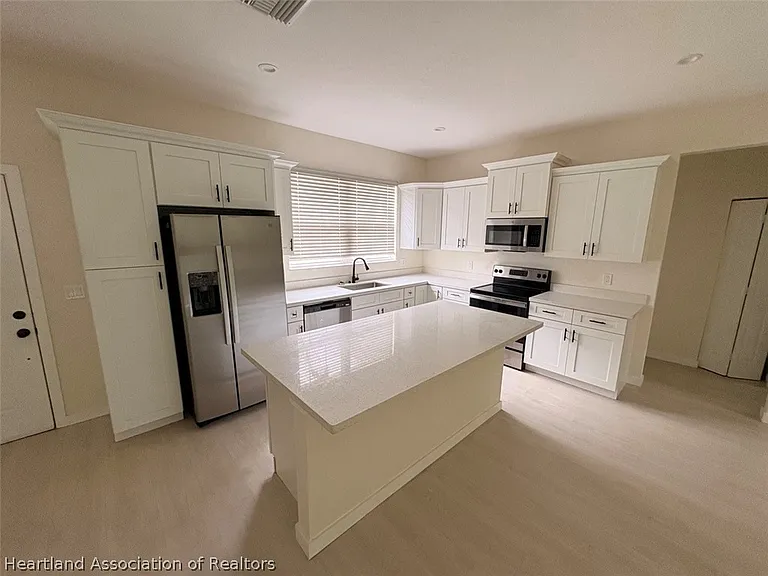 878 Durmon Ave — Photo 4