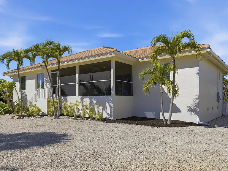 1235 Par View Dr — Photo 23