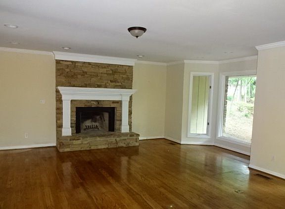 Additional Living Room