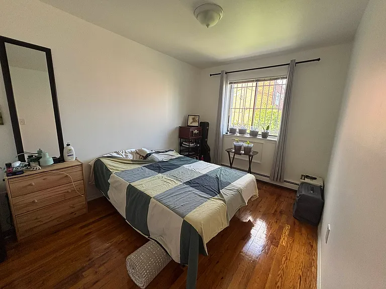 46-09 Astoria Blvd N #2 — Photo 6