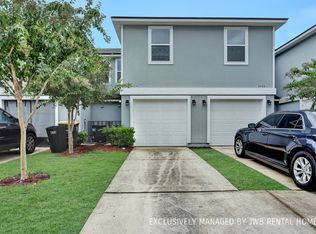 8454 McGirts Village Ln, Jacksonville, FL 32210